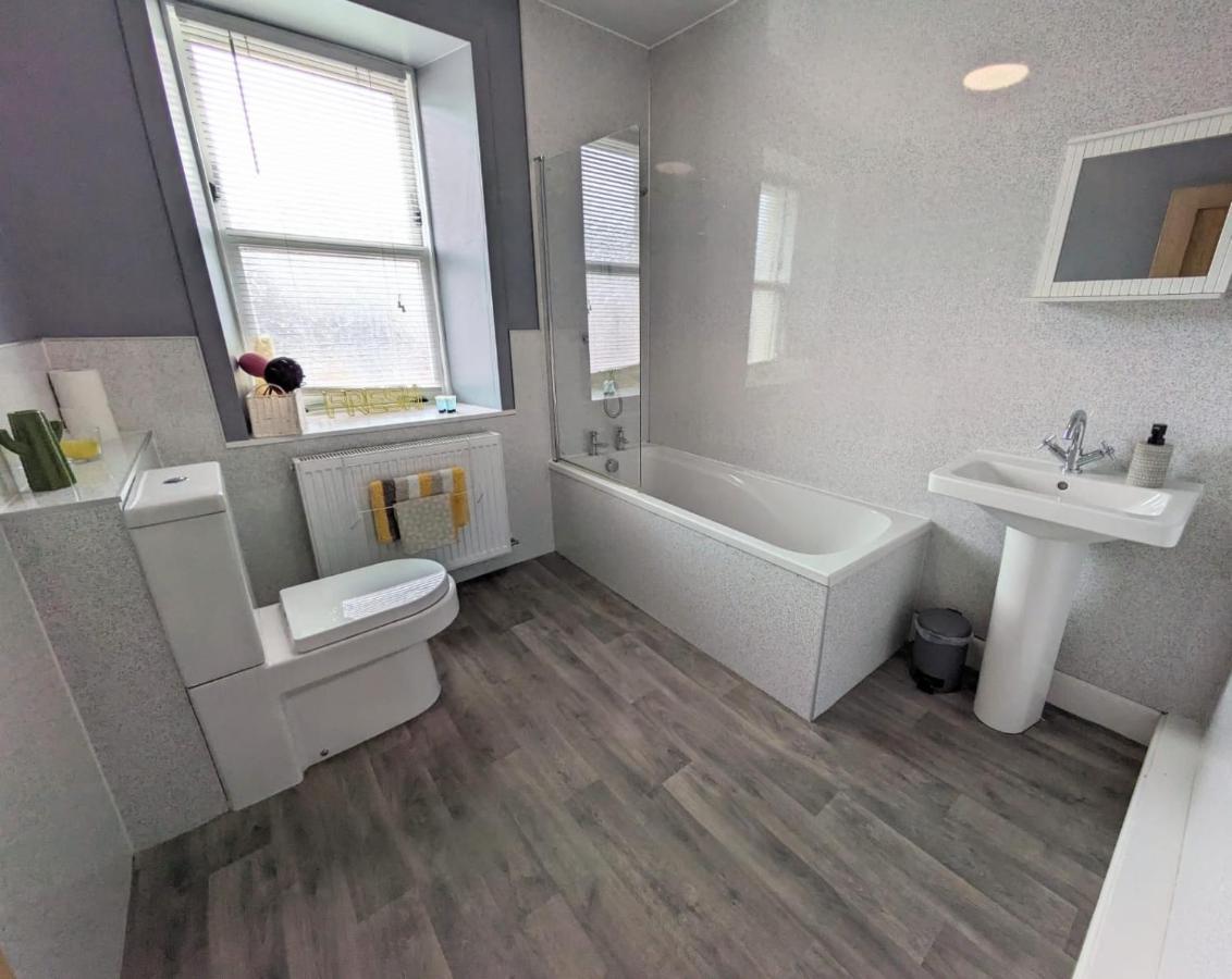 2 Bedroom Townhouse On Nc500, Wick, Highland Wick  Dış mekan fotoğraf